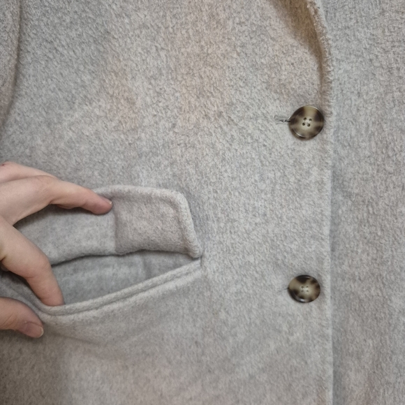 Abercrombie & Fitch Women's Minimalist Cream Wool-Blend Coat Blazer – Size M - Picture 3 of 6